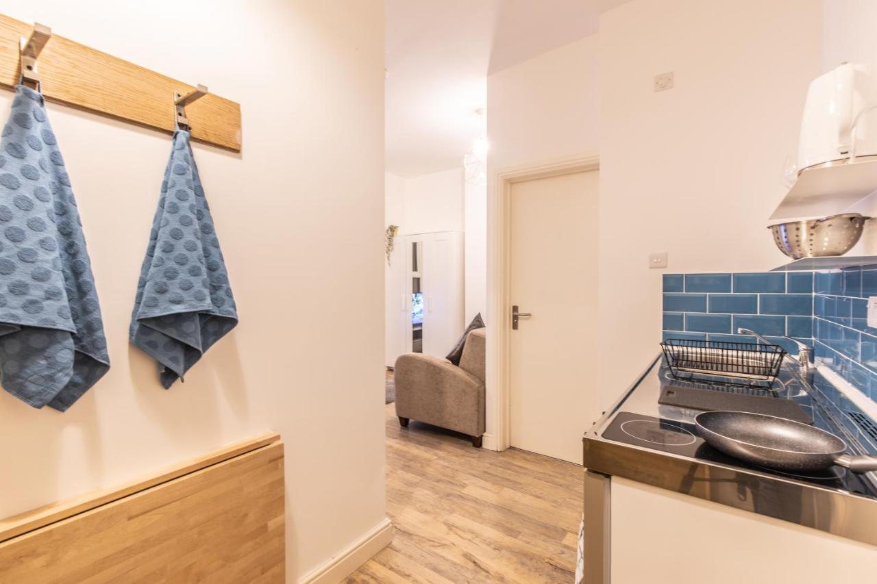 Cosy Modern Apartment, Grand Victorian Building, 5 Mins To Coventry City Centre Eksteriør billede